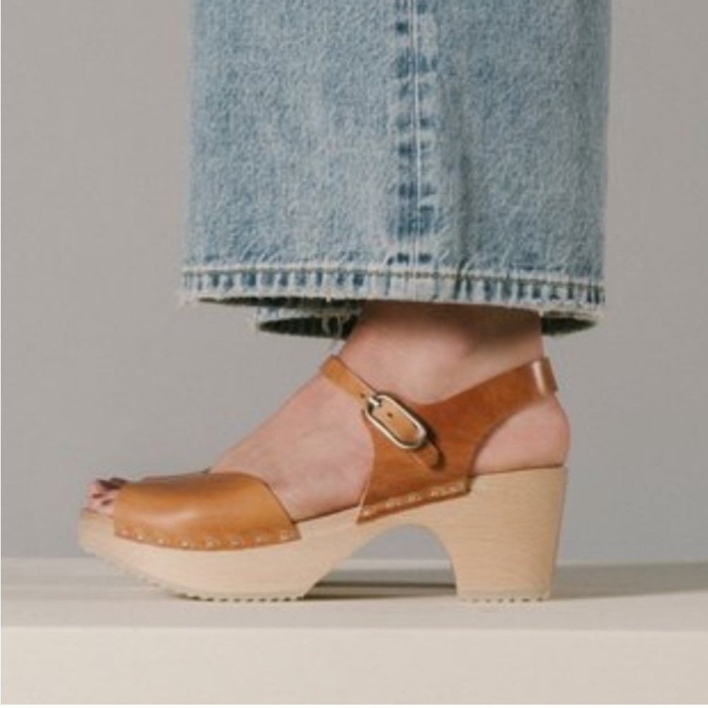 ZUZII FOOTWEAR Willa clogs peep toe heels sandals euro 39 us 9
